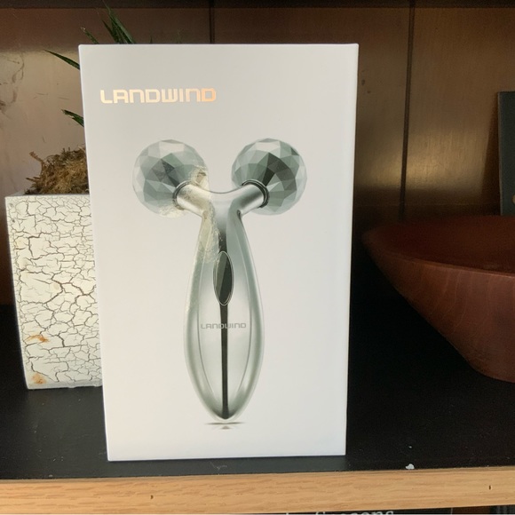 Landwind Other - Landwind V-shape Roller Massager
